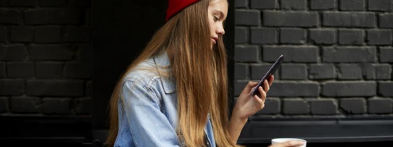 Report: Time Spent on Mobile Apps Increased Only 6 Percent in 2017 Report: Time Spent on Mobile Apps Increased Only 6 Percent in 2017