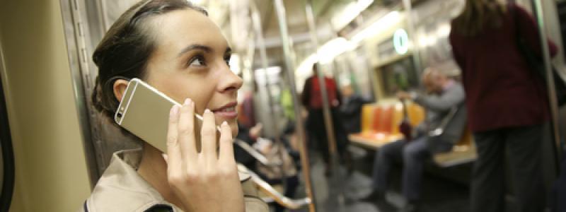 The 4 Major Wireless Carriers Are Bringing LTE To The Subways Of Chicago