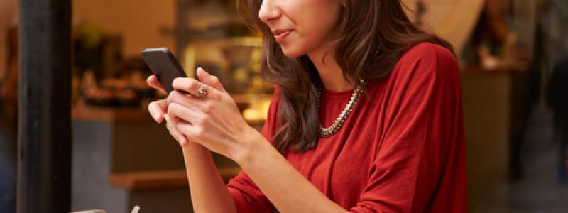 People Are Going Online Using Their Smartphones Now More Than Ever