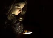 Should we be worried about the so-called smartphone blindness? Should we be worried about the so-called smartphone blindness?